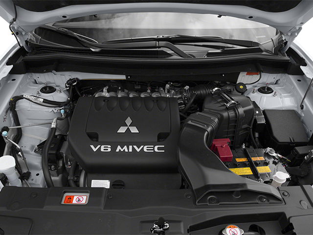 2014 Mitsubishi Outlander ES