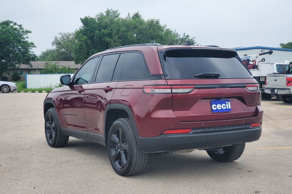 2023 Jeep Grand Cherokee Altitude