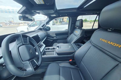 2025 Ford Expedition Tremor