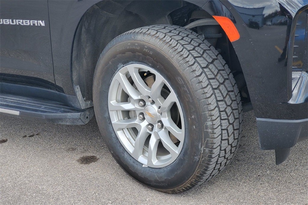 2024 Chevrolet Suburban LT