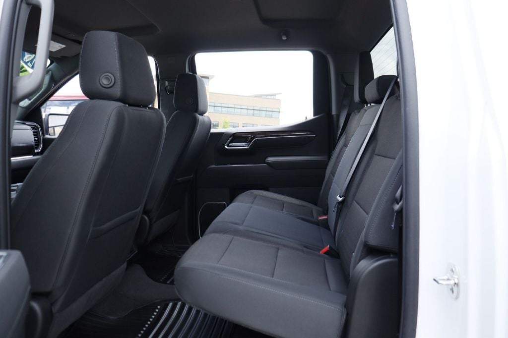 2026 Chevrolet Silverado 1500 LT LT1