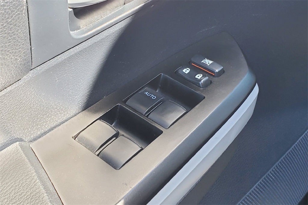 2019 Toyota Tundra SR5 4.6L V8