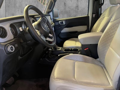 2023 Jeep Wrangler Sahara Altitude
