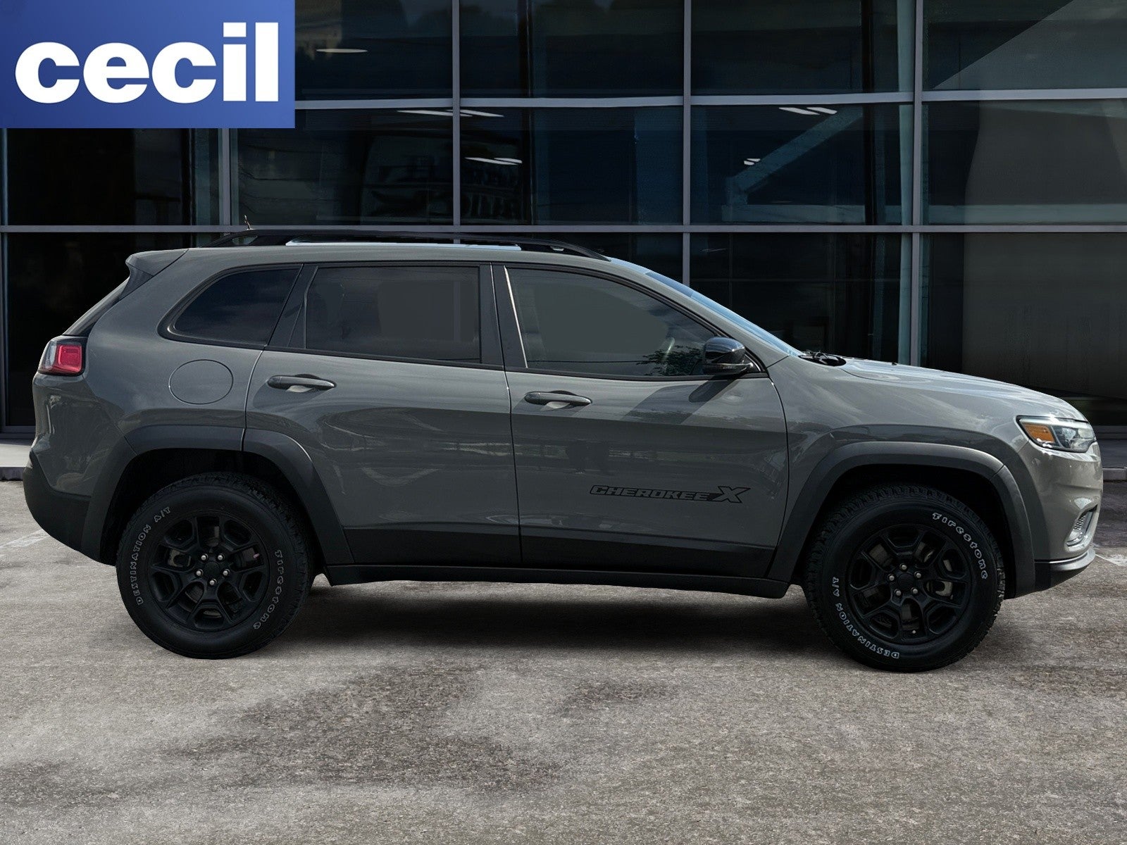 2022 Jeep Cherokee X
