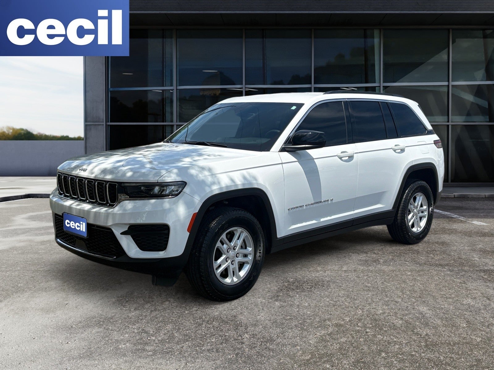 2024 Jeep Grand Cherokee Laredo
