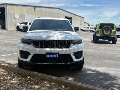 2024 Jeep Grand Cherokee Laredo