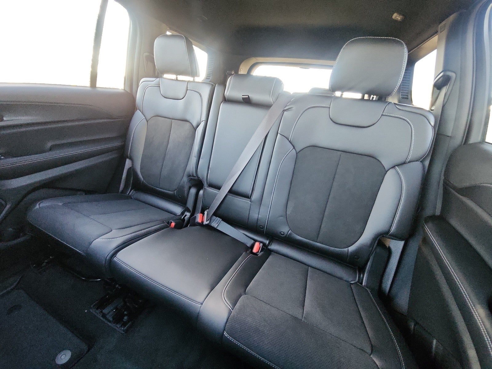 2025 Jeep Grand Cherokee L Laredo X