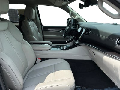 2024 Jeep Wagoneer 4x2