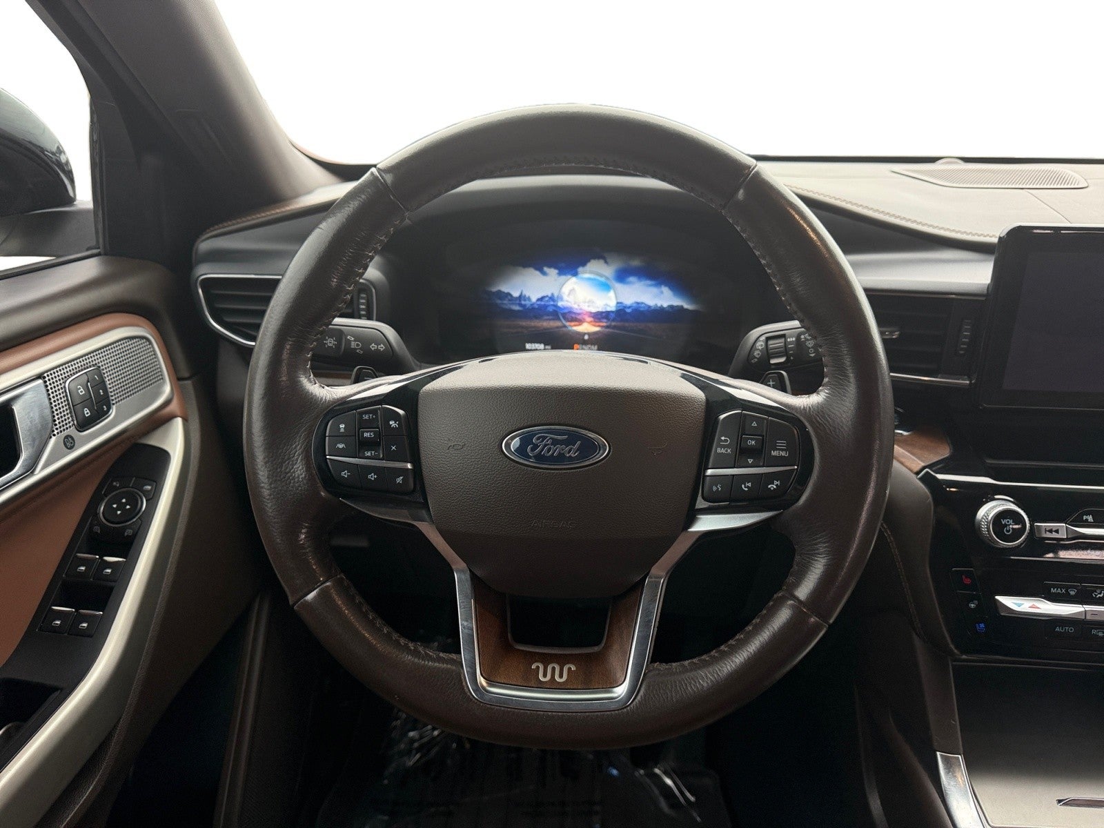 2021 Ford Explorer King Ranch