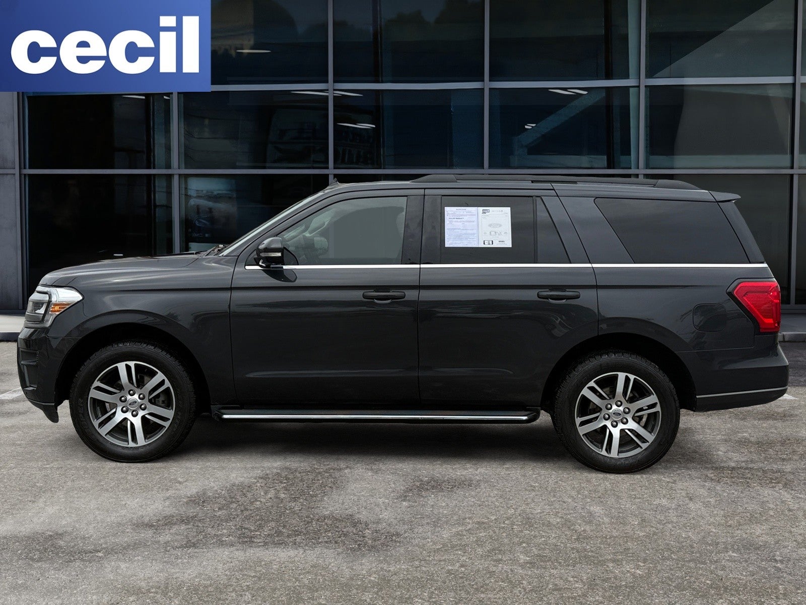 2022 Ford Expedition XLT