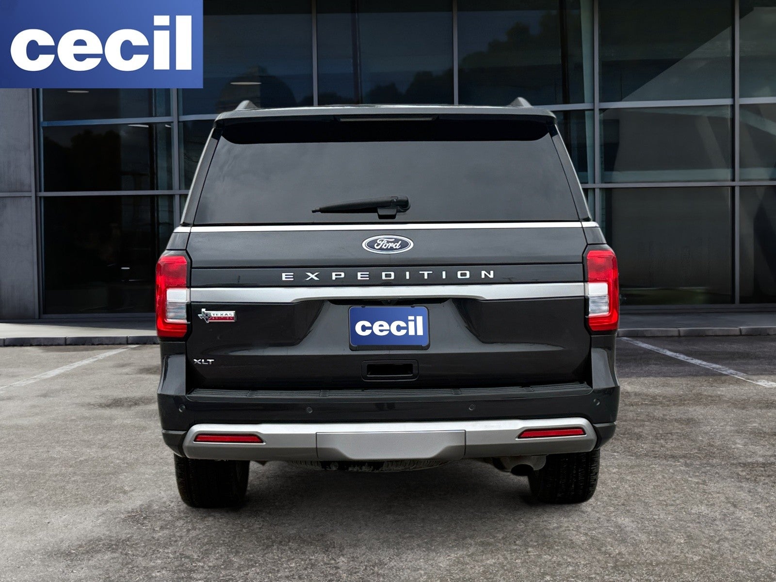 2022 Ford Expedition XLT