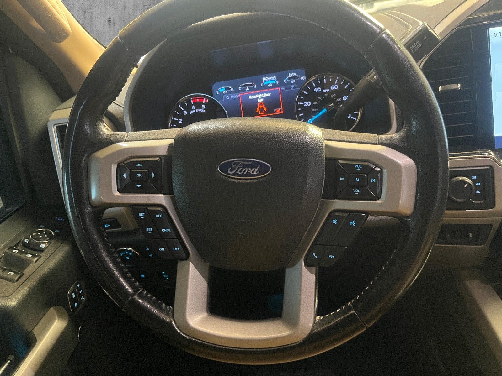 2022 Ford Super Duty F-250 SRW XLT