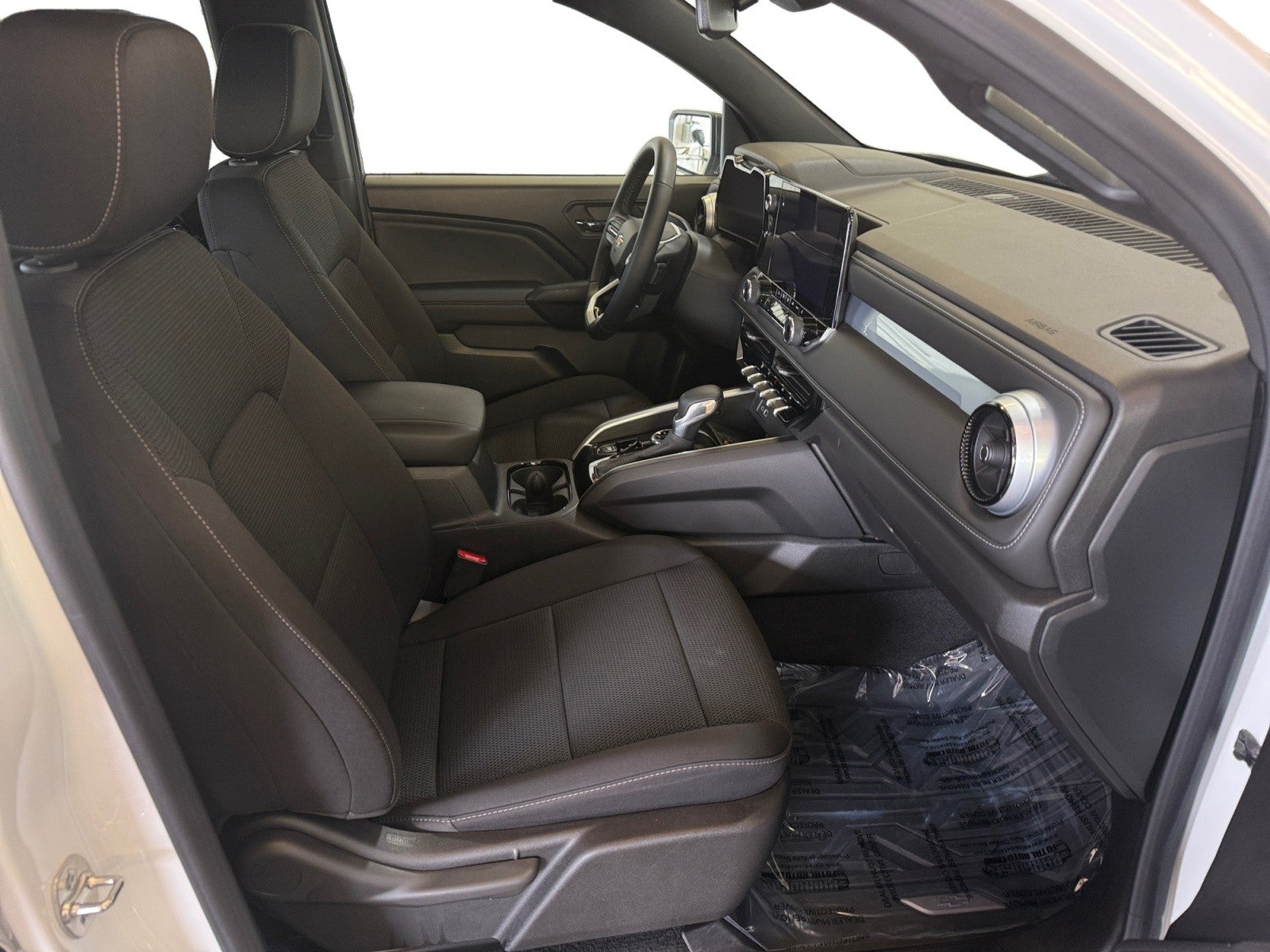 2024 Chevrolet Colorado 4WD LT