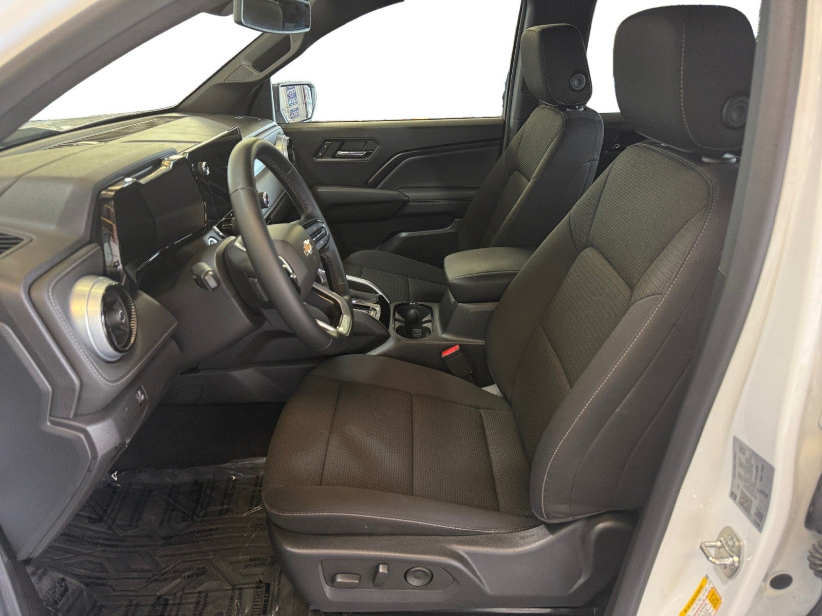 2024 Chevrolet Colorado 4WD LT