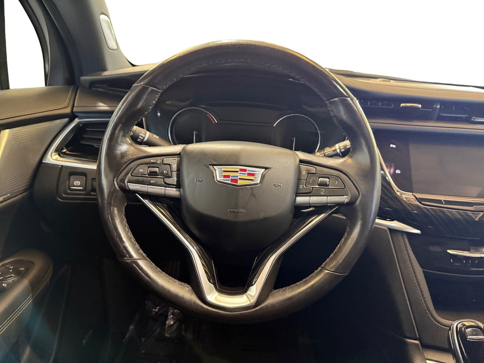 2023 Cadillac XT6 FWD Premium Luxury