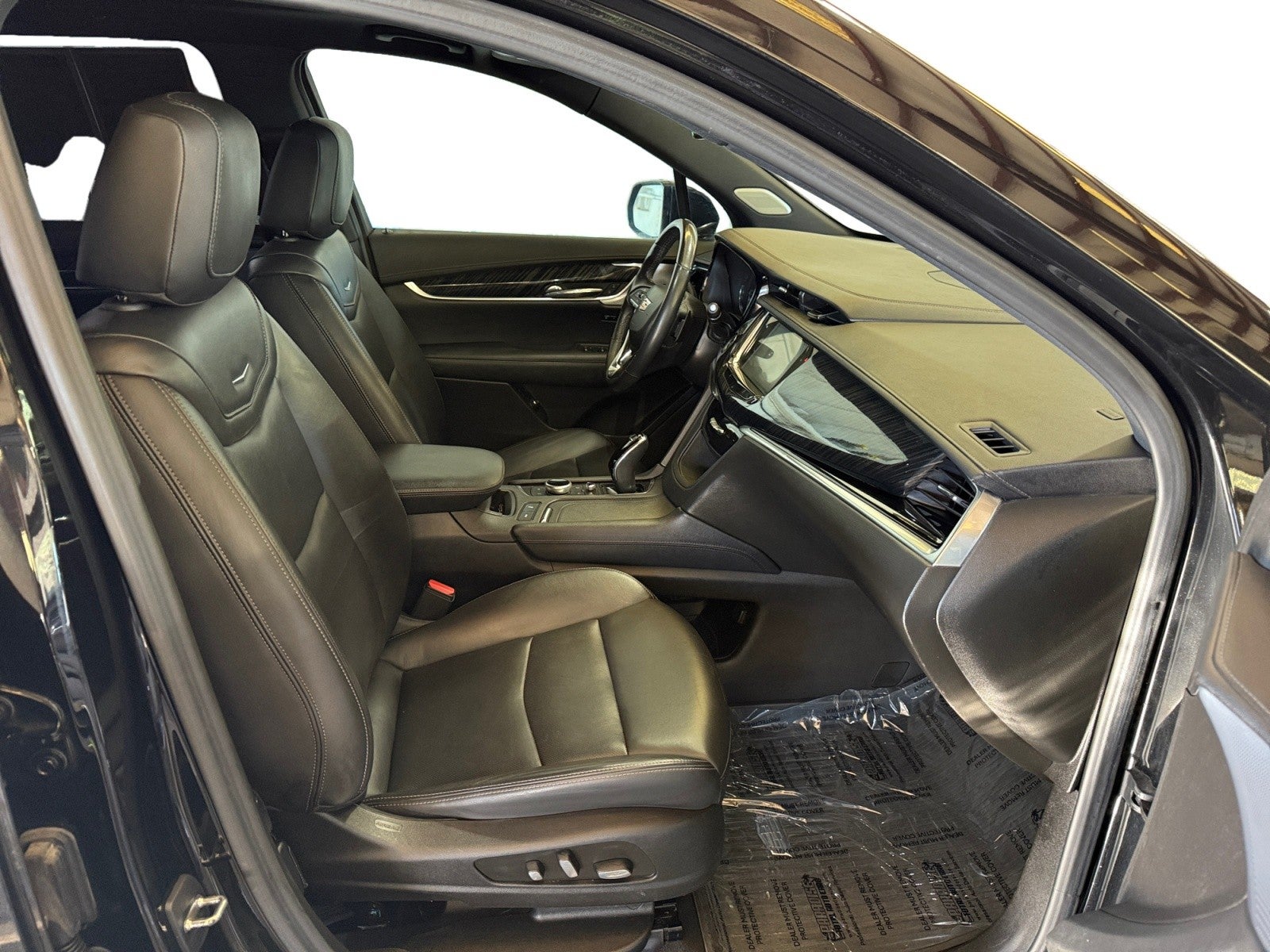 2023 Cadillac XT6 FWD Premium Luxury