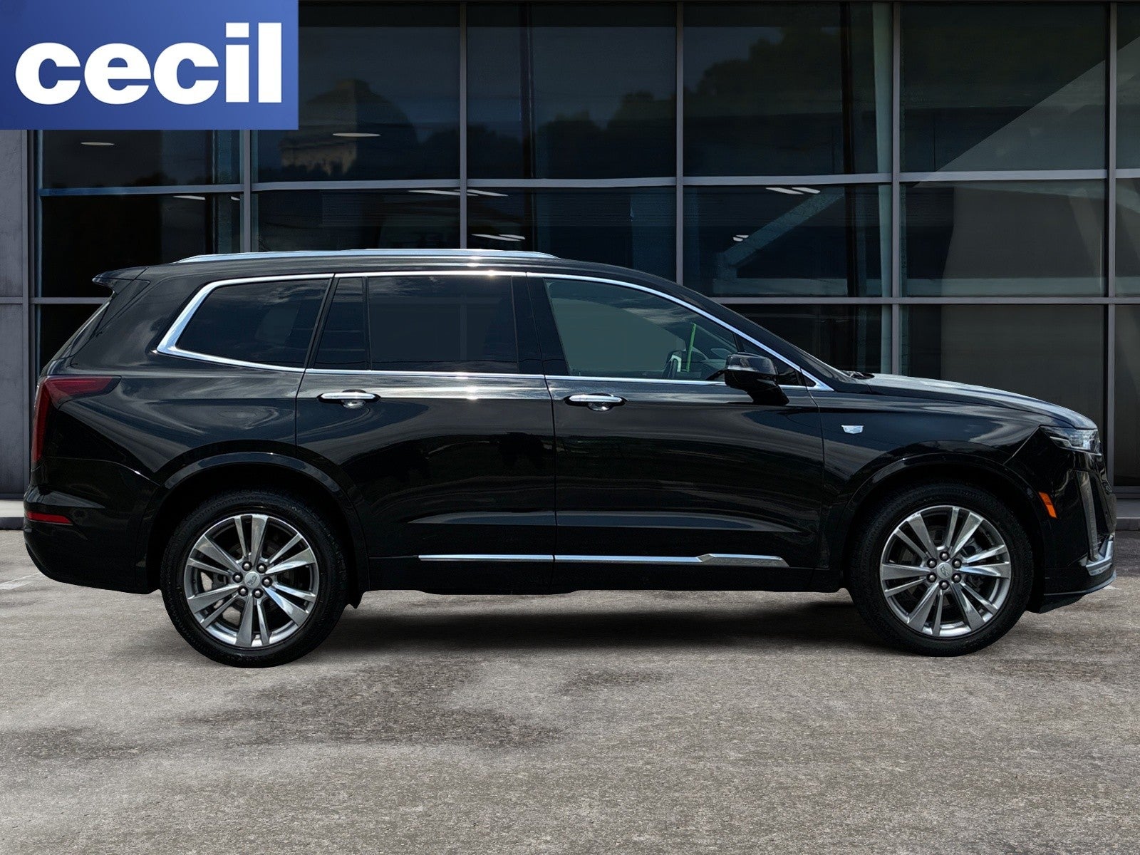 2023 Cadillac XT6 FWD Premium Luxury