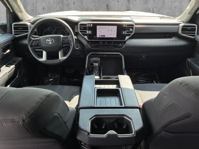 2022 Toyota Tundra 4WD SR5