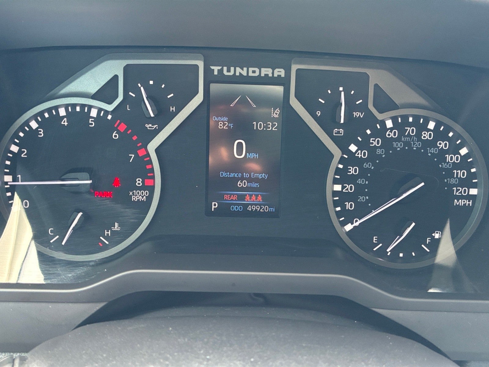 2022 Toyota Tundra 4WD SR5