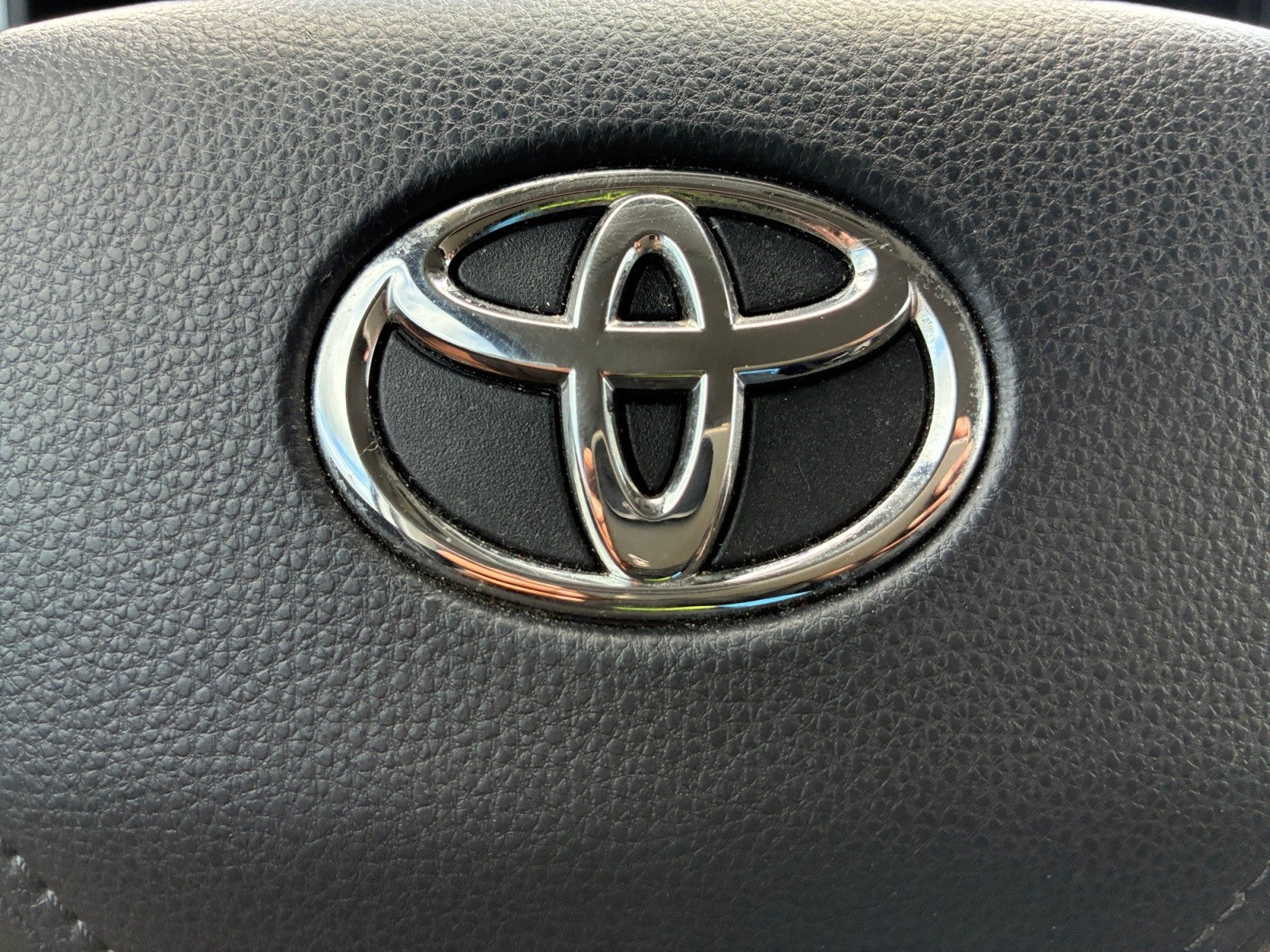 2022 Toyota Tundra 4WD SR5