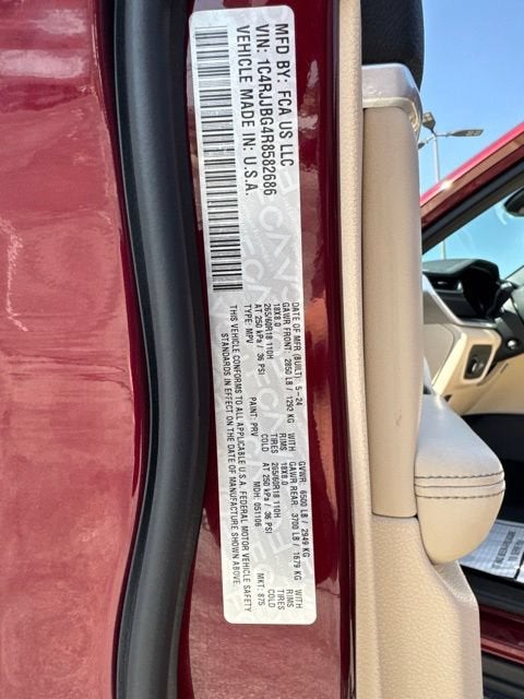 2024 Jeep Grand Cherokee L Limited 4x2