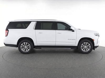 2024 Chevrolet Suburban LT