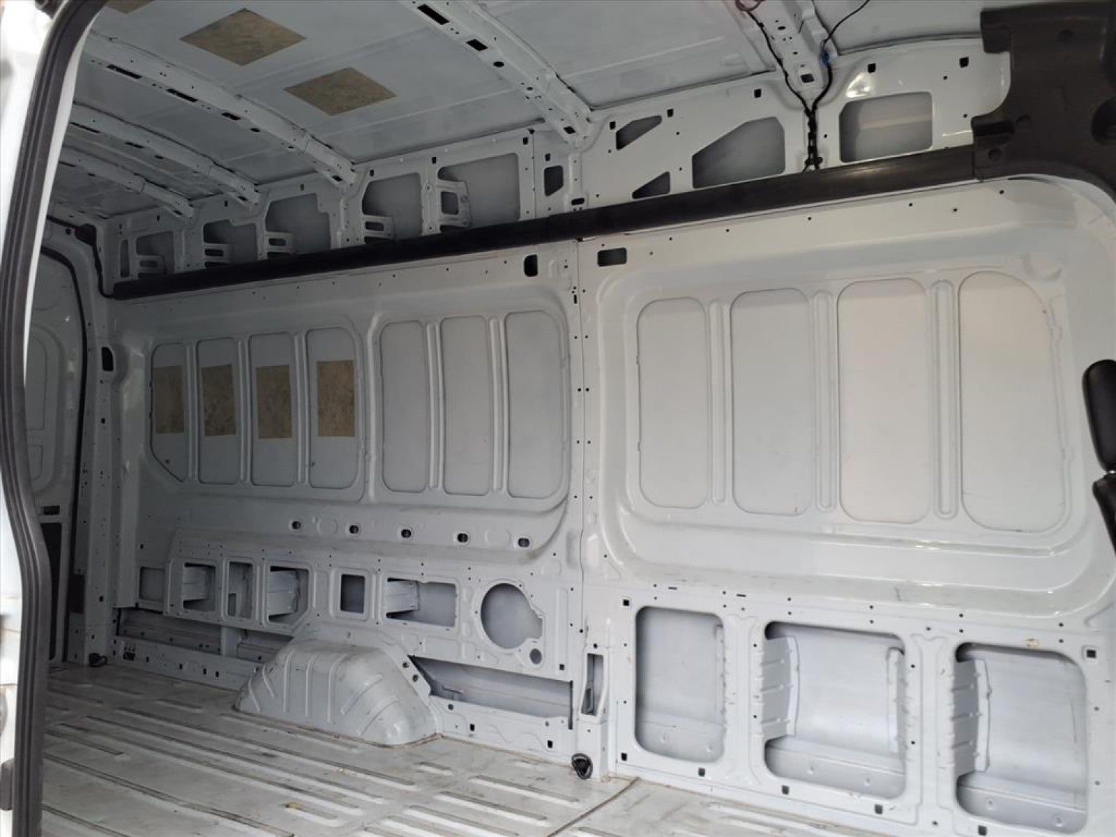 2023 Ford Transit Cargo Van T-250 148" EL Hi Rf 9070 GVWR RWD