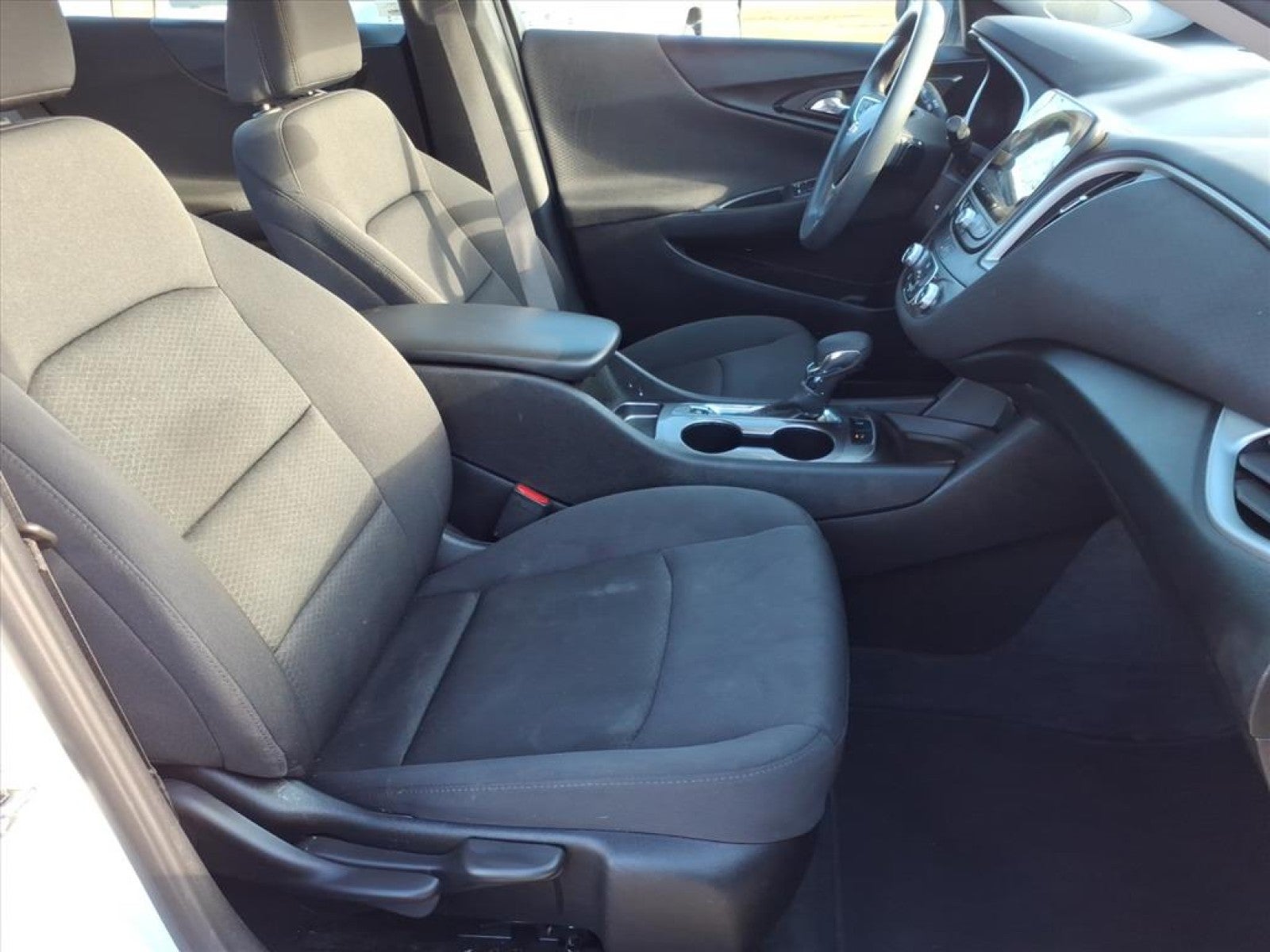 2023 Chevrolet Malibu LS