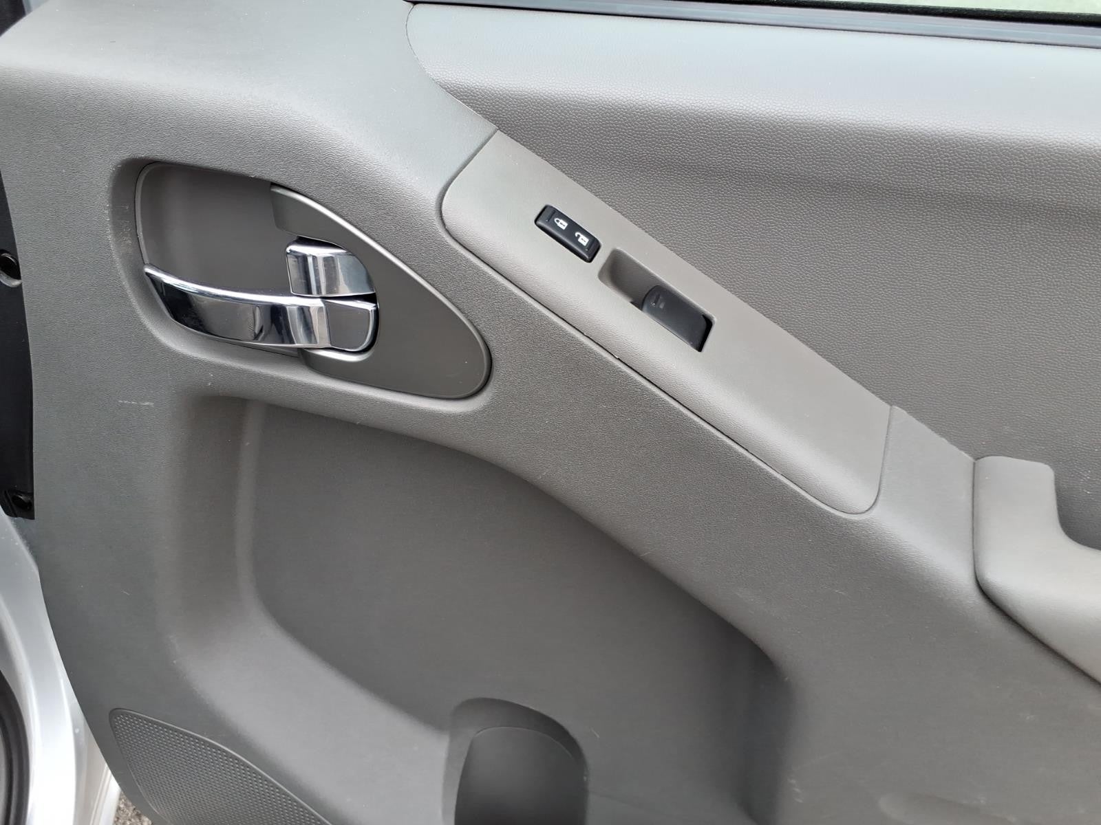 2020 Nissan Frontier SV