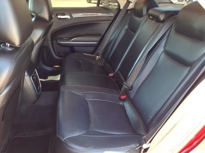 2017 Chrysler 300 Limited