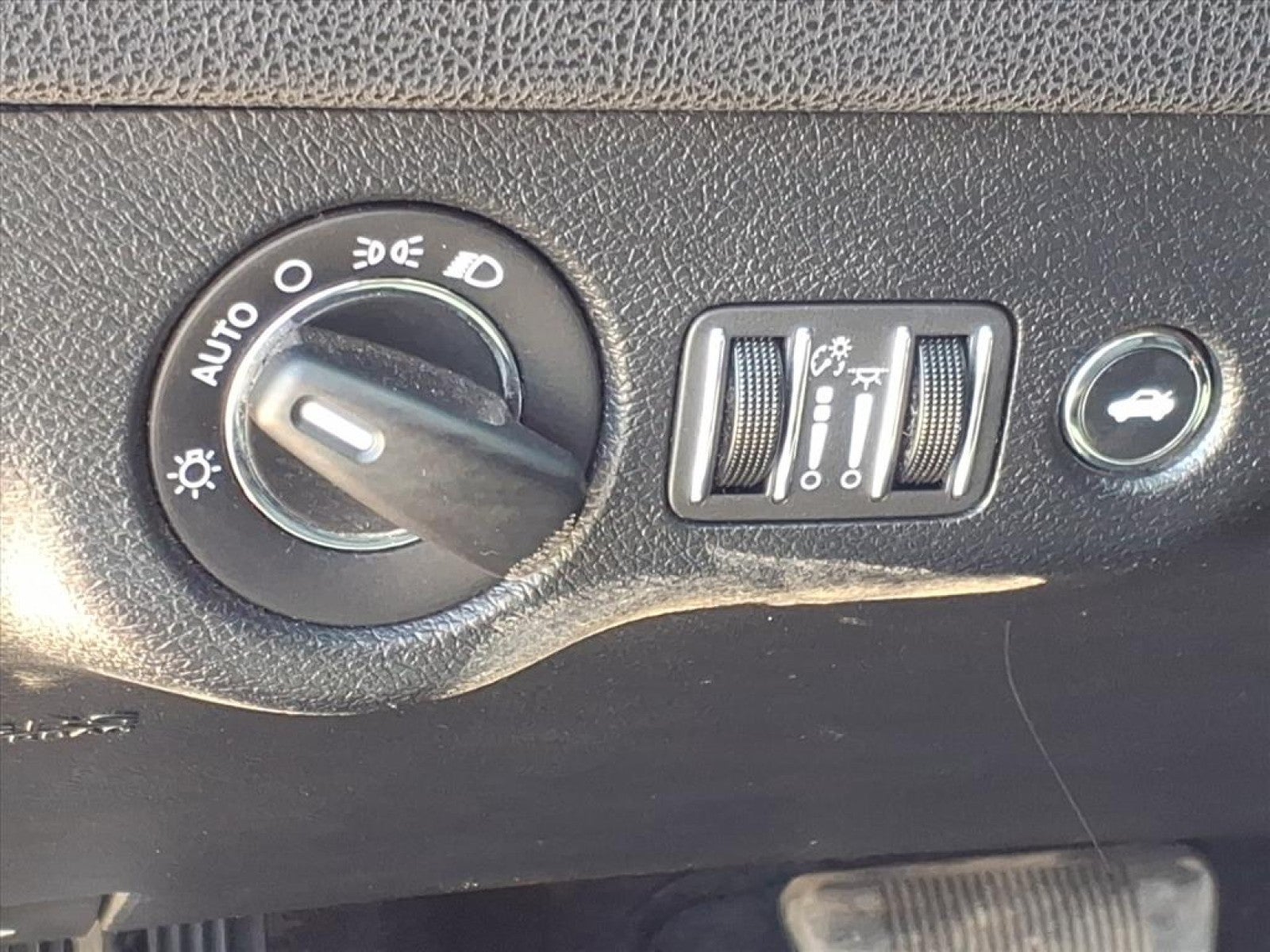 2017 Chrysler 300 Limited