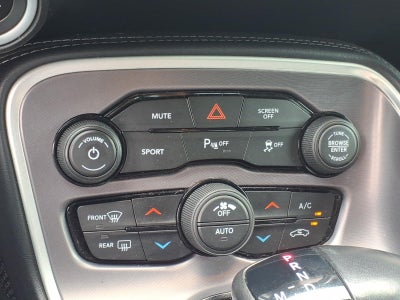 2021 Dodge Challenger SXT