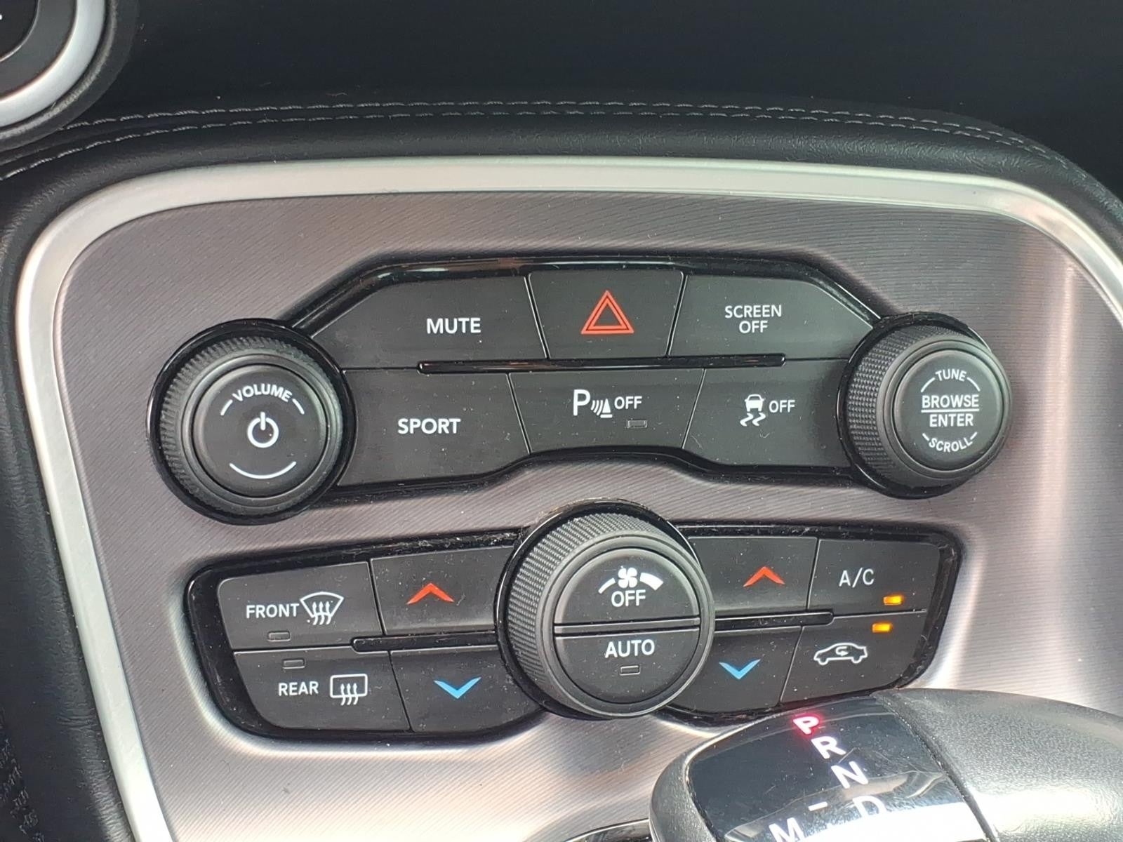 2021 Dodge Challenger SXT