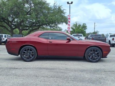 2021 Dodge Challenger SXT