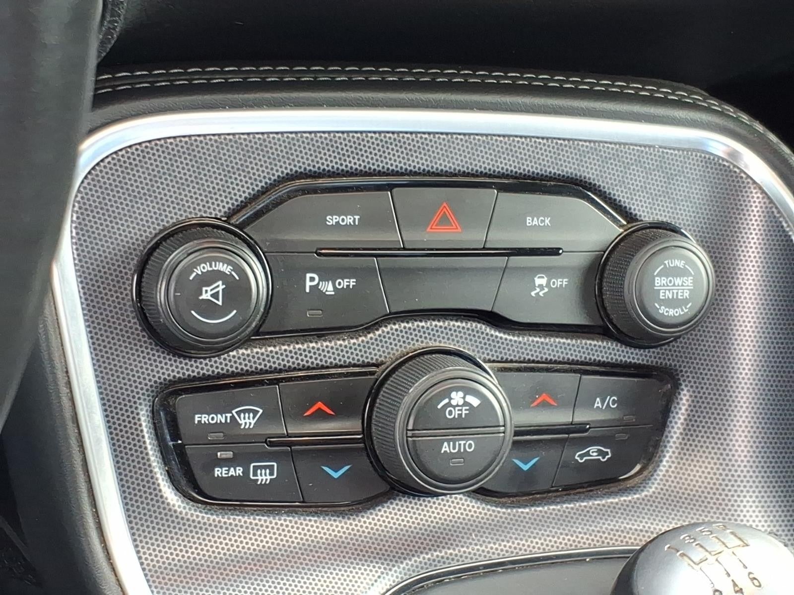 2015 Dodge Challenger R/T Plus