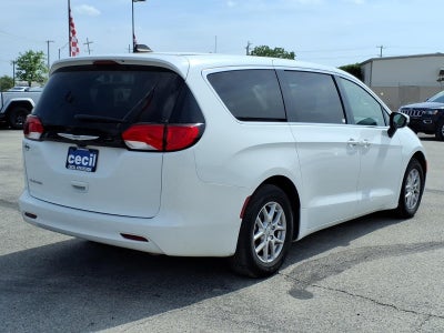 2023 Chrysler Voyager (fleet-only) LX