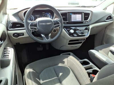 2023 Chrysler Voyager (fleet-only) LX