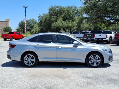 2024 Volkswagen Jetta SE
