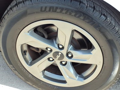2022 Kia K5 LXS