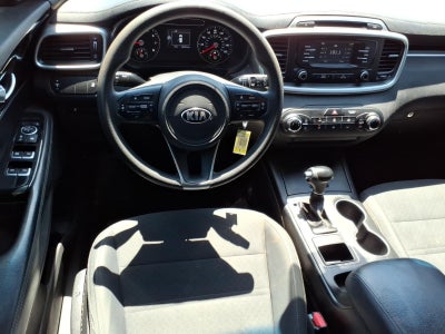 2017 Kia Sorento L