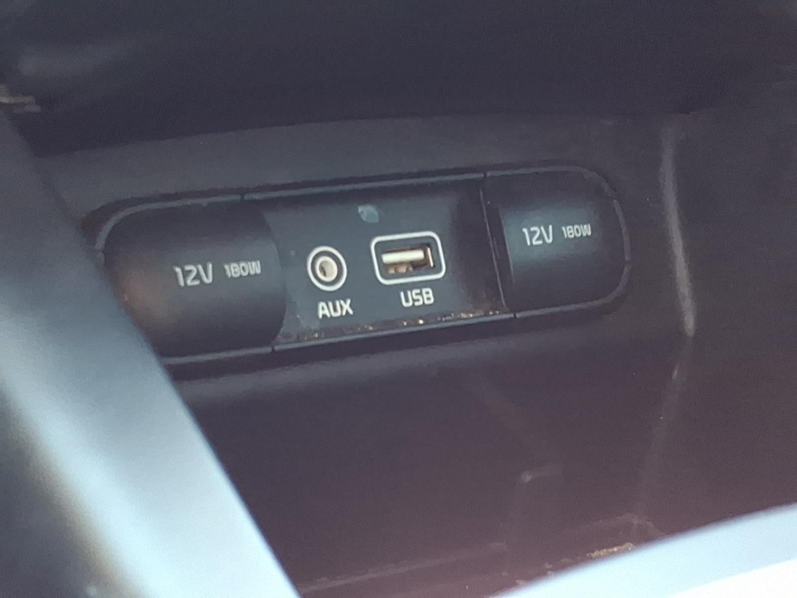 2017 Kia Sorento L