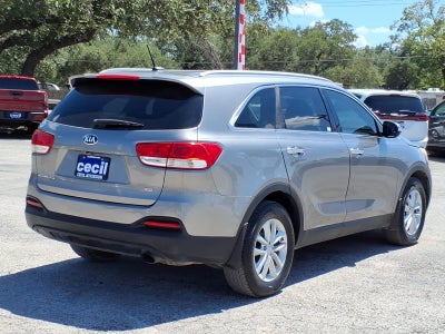 2017 Kia Sorento L