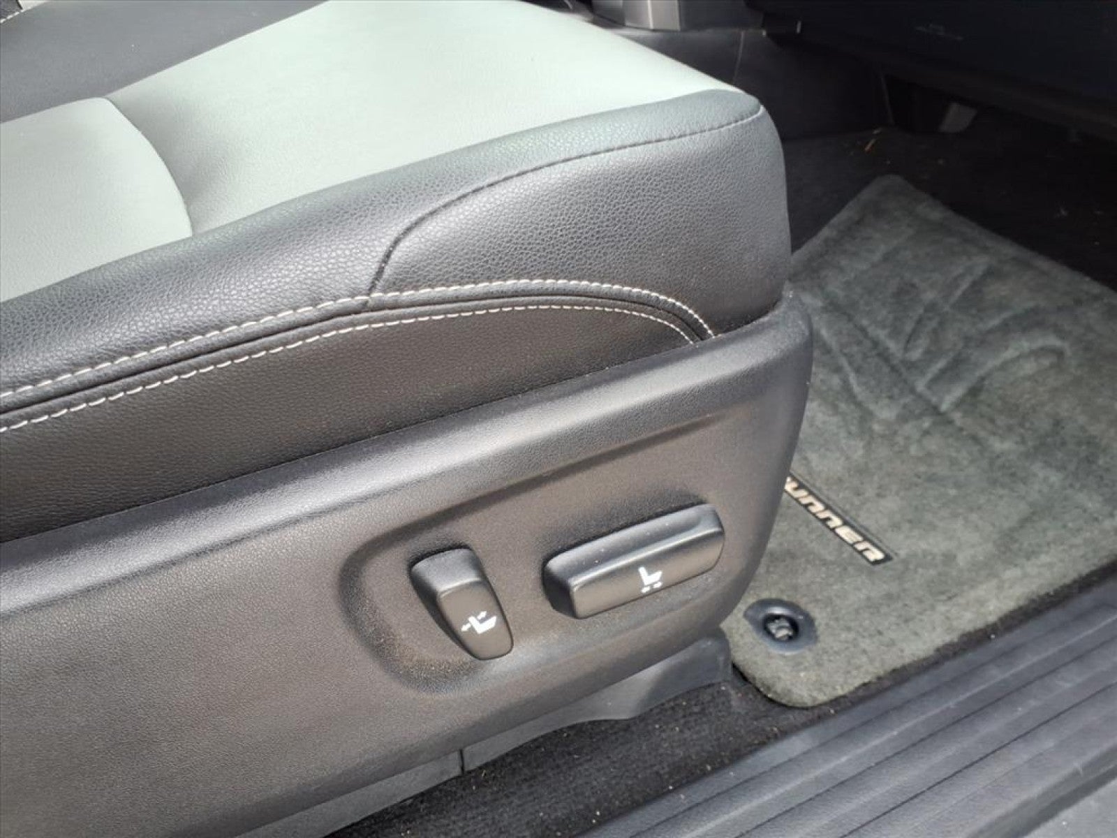 2016 Toyota 4Runner SR5 Premium