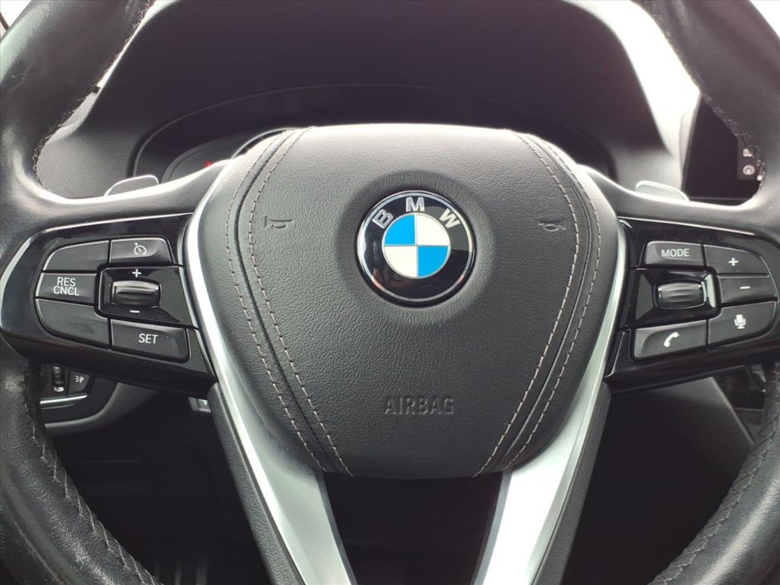 2019 BMW 5 Series 530i xDrive