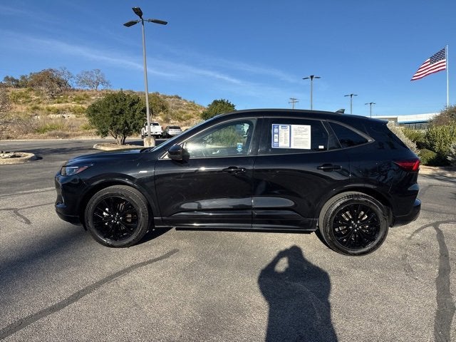 2023 Ford Escape ST-Line Elite