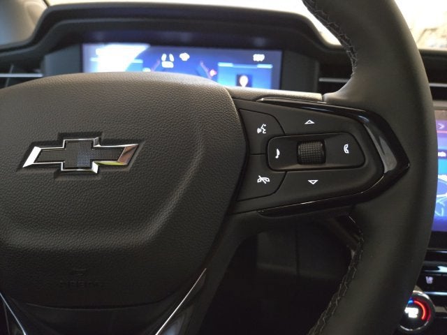 2027 Chevrolet Bolt LT - Photo 19