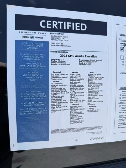 2025 GMC Acadia Elevation