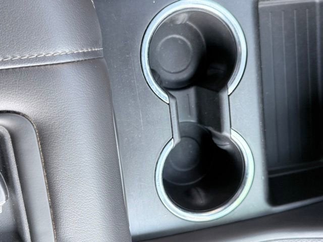 2022 GMC Yukon SLE