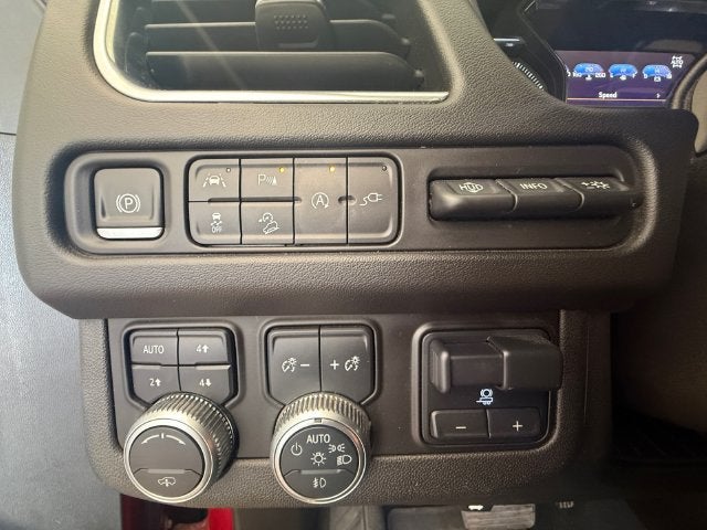 2021 GMC Yukon XL AT4