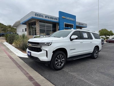2023 Chevrolet Suburban LS